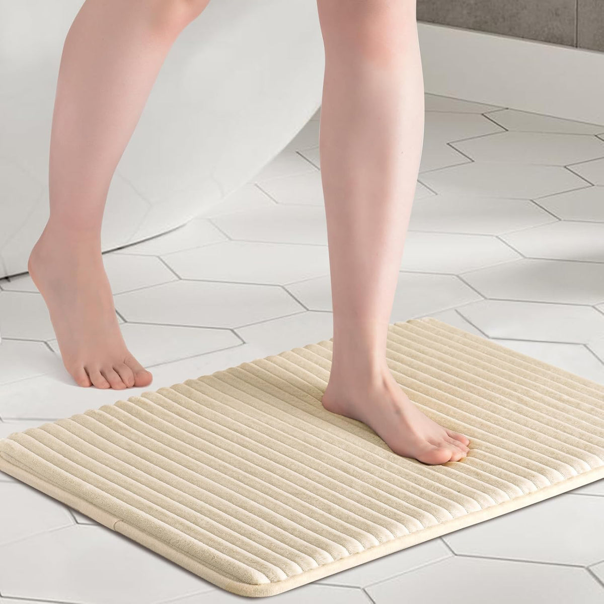 Memory Foam Pencil Design Bathmat Cream Beige