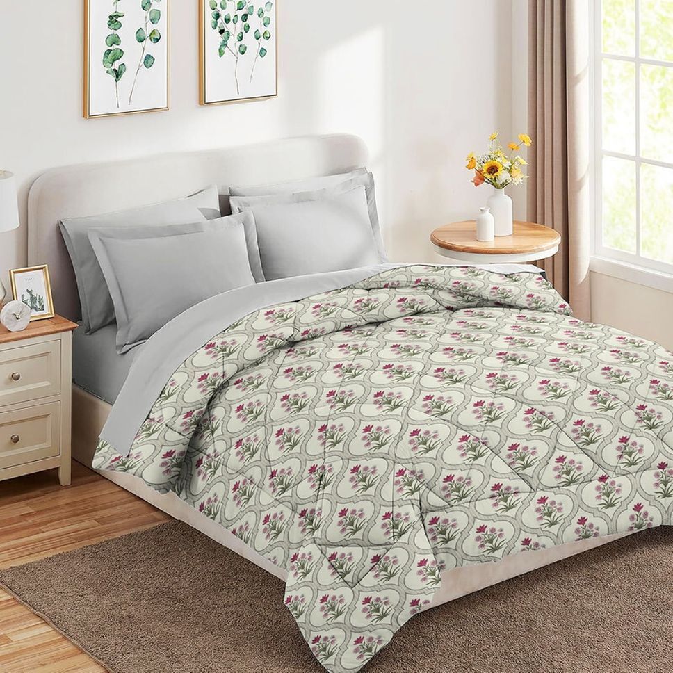 Valencia Comforter GreenDark Pink