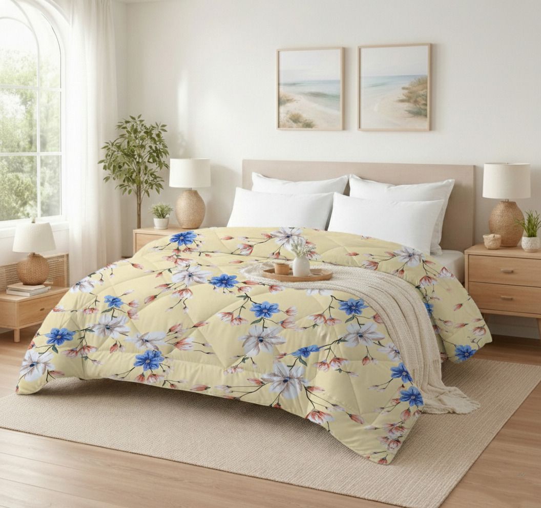 Valencia Comforter IvoryBlue