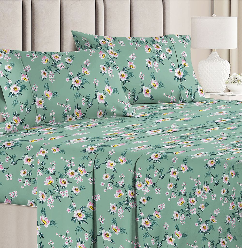 Urban Flat Bedsheet Light Green White